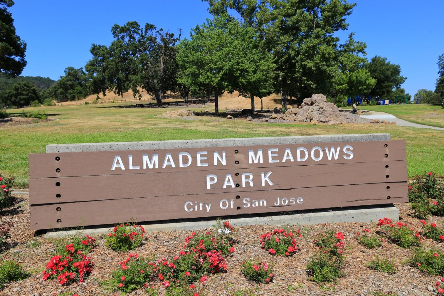 Detail Gallery Image 32 of 34 For 6139 Meridian (Quiet Side) Ave, San Jose,  CA 95120 - 4 Beds | 2 Baths