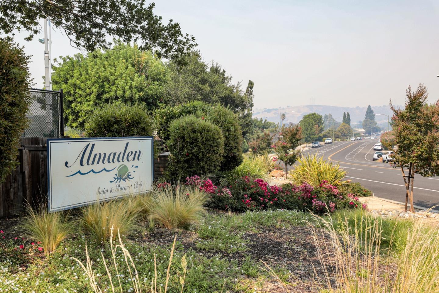 Detail Gallery Image 34 of 34 For 6139 Meridian (Quiet Side) Ave, San Jose,  CA 95120 - 4 Beds | 2 Baths