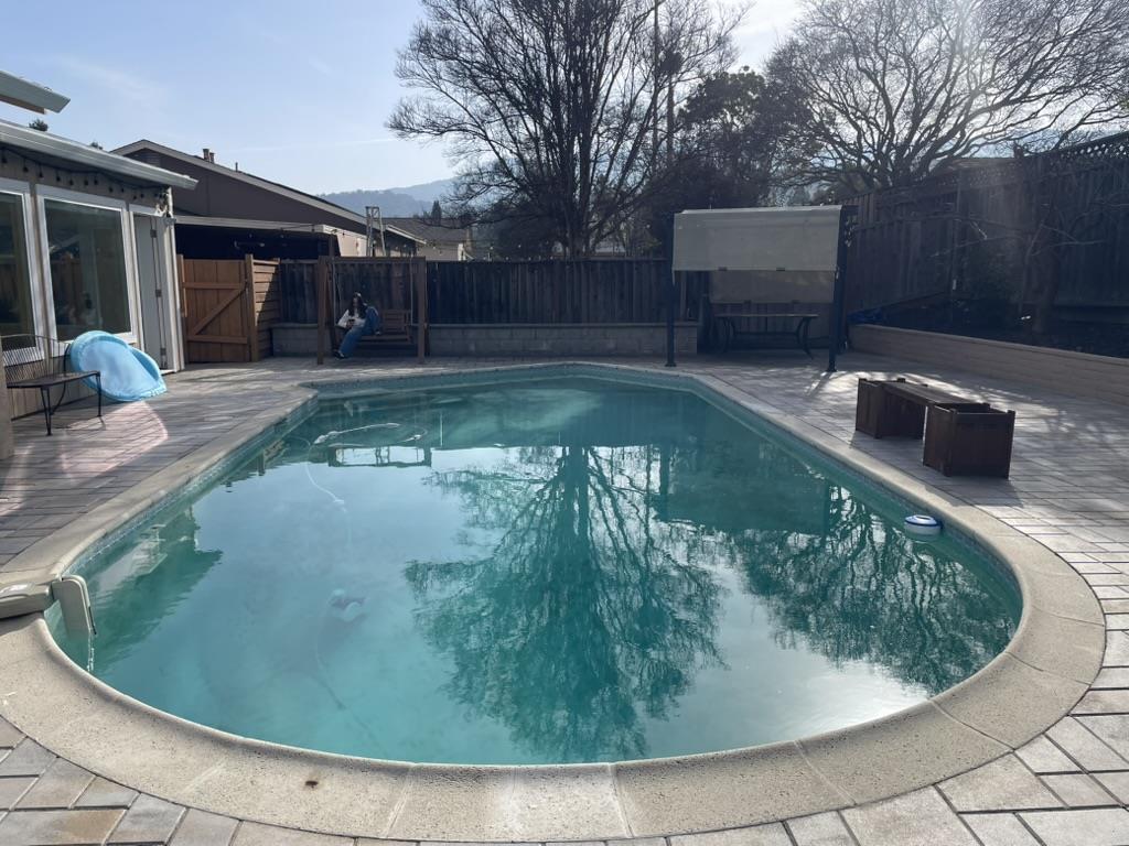 Detail Gallery Image 7 of 8 For 6139 Meridian Ave, San Jose,  CA 95120 - 4 Beds | 2 Baths