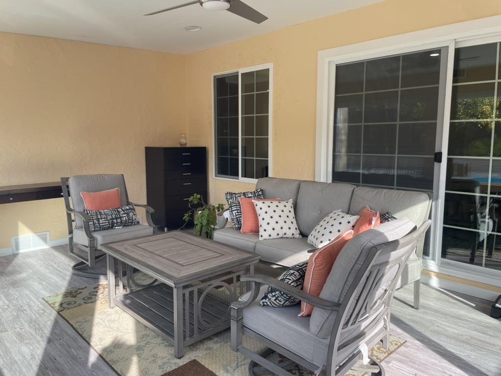 Detail Gallery Image 8 of 8 For 6139 Meridian Ave, San Jose,  CA 95120 - 4 Beds | 2 Baths