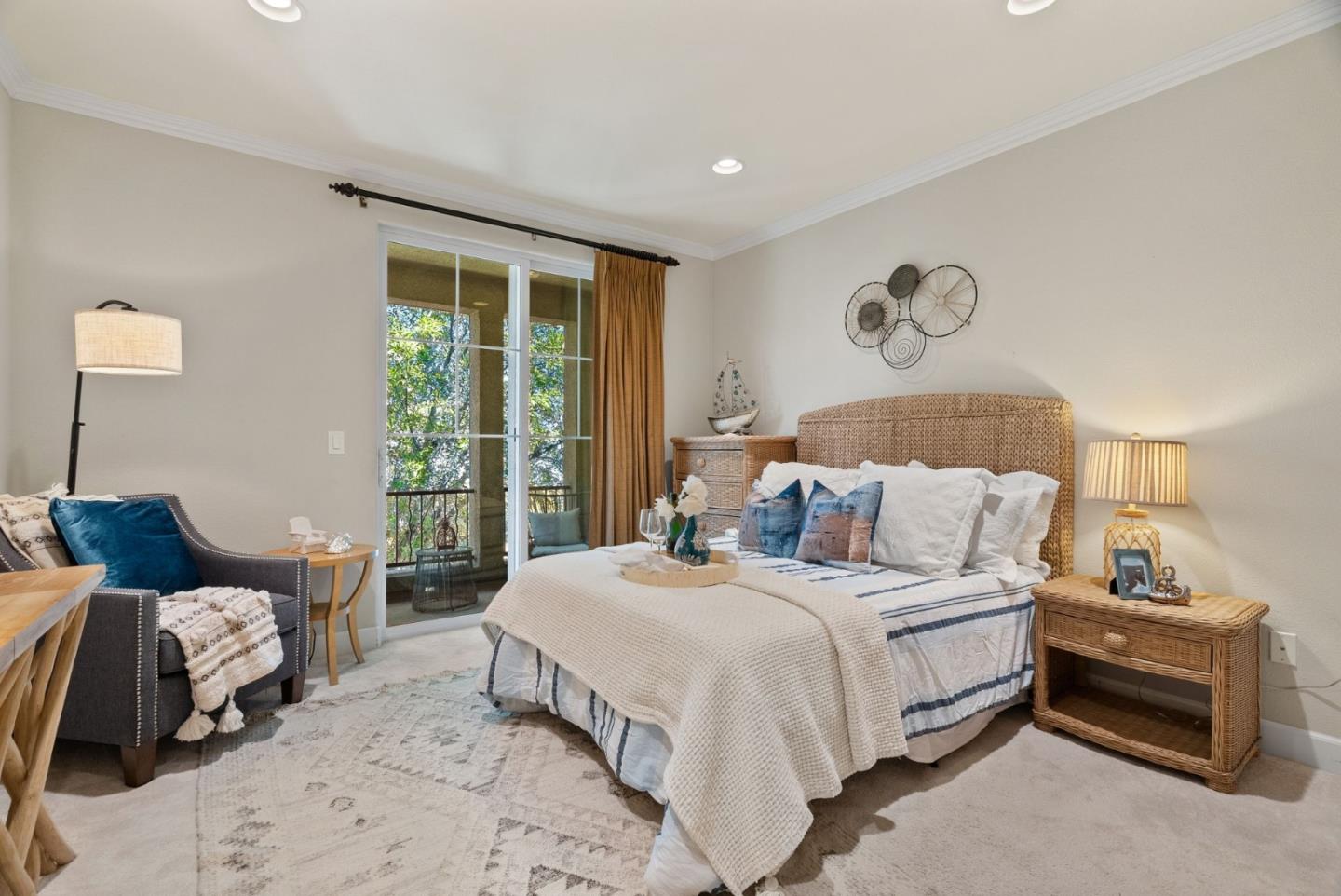 Detail Gallery Image 13 of 25 For 1437 Marcello Dr, San Jose,  CA 95131 - 2 Beds | 2/1 Baths