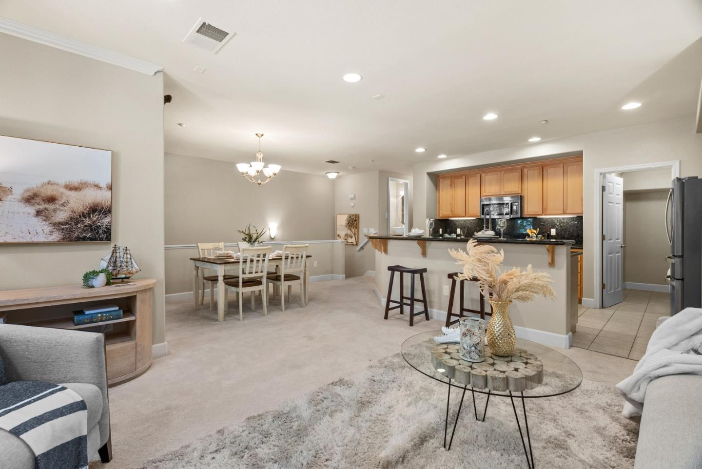 Detail Gallery Image 3 of 25 For 1437 Marcello Dr, San Jose,  CA 95131 - 2 Beds | 2/1 Baths