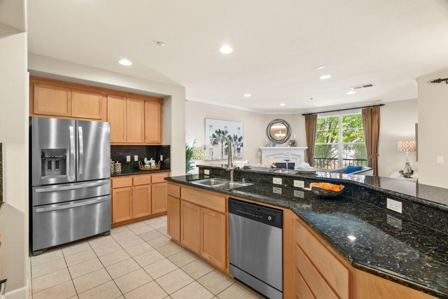 Detail Gallery Image 5 of 25 For 1437 Marcello Dr, San Jose,  CA 95131 - 2 Beds | 2/1 Baths