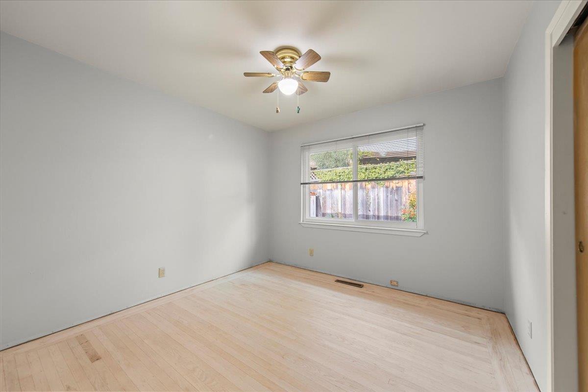 Detail Gallery Image 13 of 24 For 1687 Dalehurst Ave, Los Altos,  CA 94024 - 3 Beds | 2 Baths