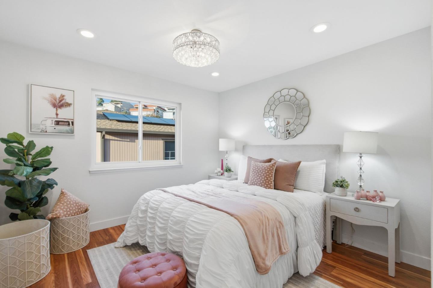 Detail Gallery Image 15 of 29 For 313 Clifton Ave, San Carlos,  CA 94070 - 5 Beds | 3/1 Baths