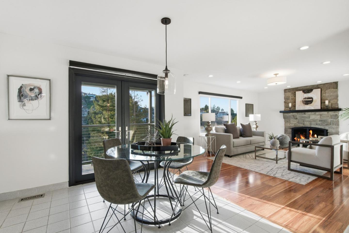 Detail Gallery Image 9 of 29 For 313 Clifton Ave, San Carlos,  CA 94070 - 5 Beds | 3/1 Baths