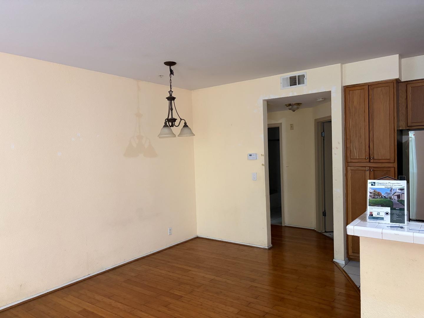 Detail Gallery Image 9 of 19 For 1400 El Camino Real #122,  South San Francisco,  CA 94080 - 2 Beds | 2 Baths