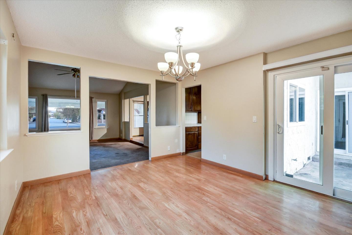 Detail Gallery Image 22 of 29 For 6595 Princevalle St, Gilroy,  CA 95020 - 4 Beds | 2/1 Baths