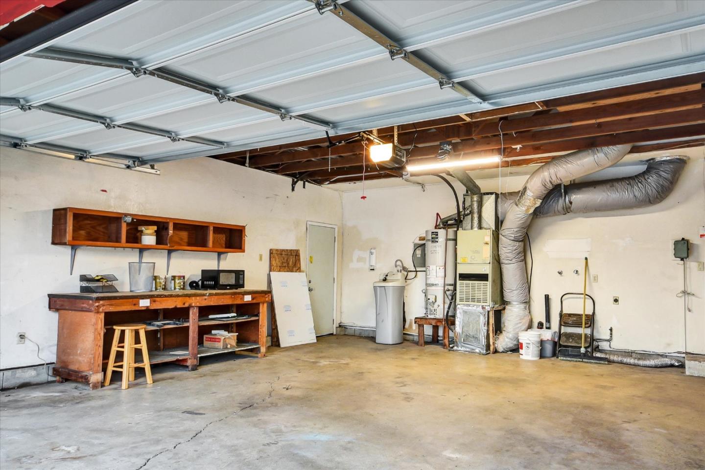 Detail Gallery Image 25 of 29 For 6595 Princevalle St, Gilroy,  CA 95020 - 4 Beds | 2/1 Baths