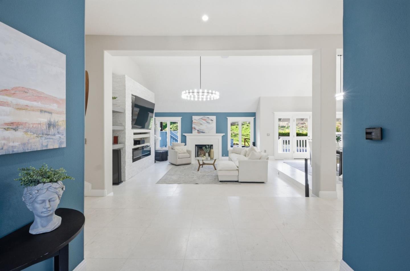 Detail Gallery Image 10 of 62 For 4286 Silver Meadow Ct, Danville,  CA 94506 - 4 Beds | 3/1 Baths