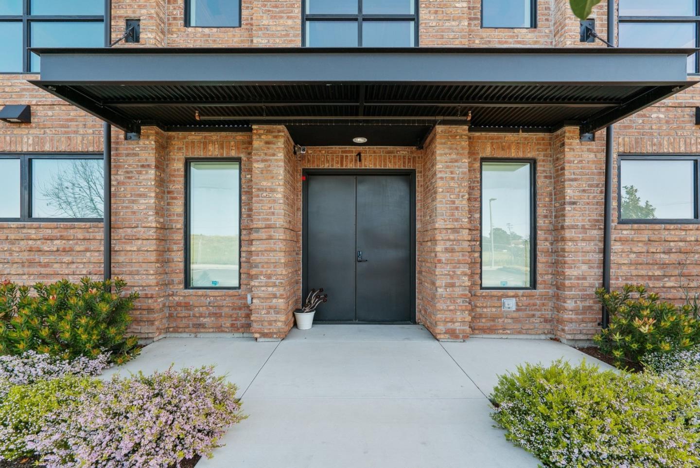 Detail Gallery Image 9 of 10 For 200 Panetta Ave #1,  Santa Cruz,  CA 95060 - – Beds | – Baths