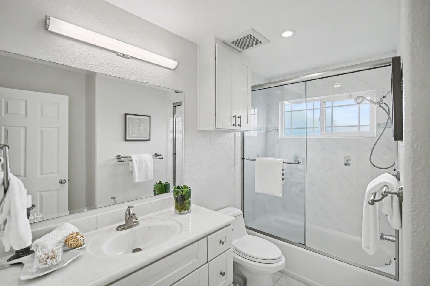 Detail Gallery Image 16 of 49 For 3659 Madrid, San Jose,  CA 95132 - 3 Beds | 2 Baths