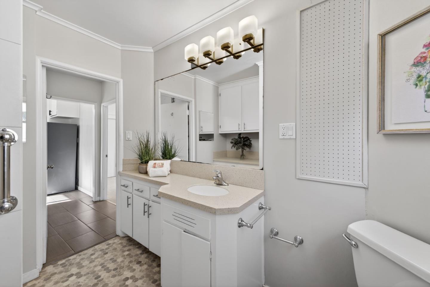 Detail Gallery Image 23 of 35 For 3 Vera Ct, Redwood City,  CA 94061 - 3 Beds | 2 Baths