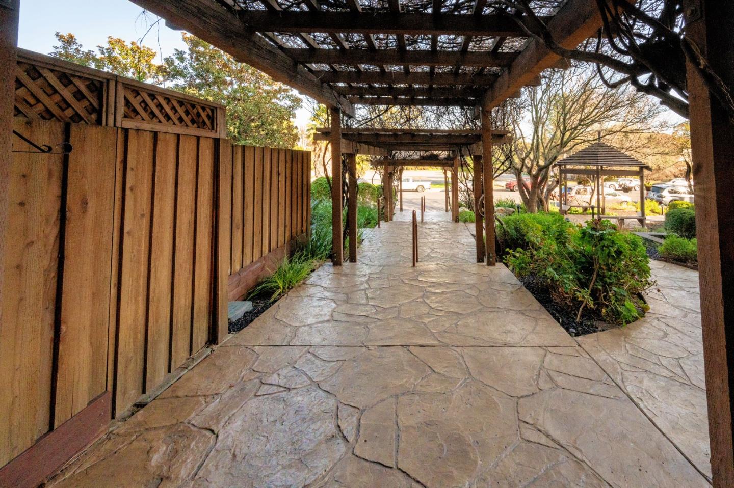 Detail Gallery Image 14 of 15 For 1700 Civic Center Dr #314,  Santa Clara,  CA 95050 - 1 Beds | 1 Baths