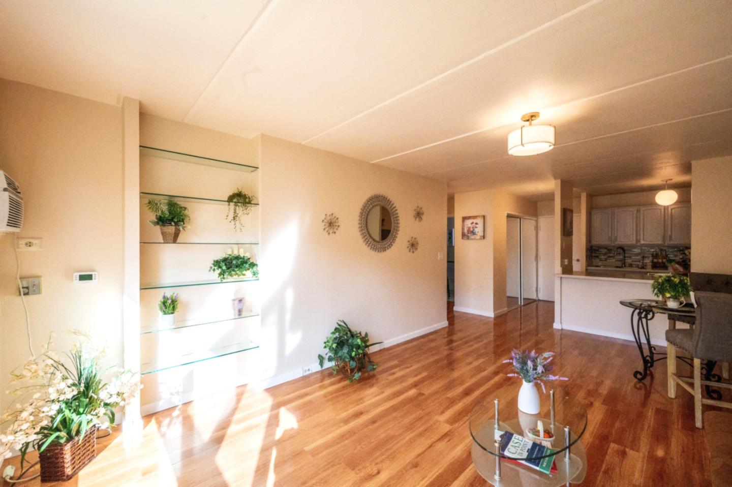 Detail Gallery Image 4 of 15 For 1700 Civic Center Dr #314,  Santa Clara,  CA 95050 - 1 Beds | 1 Baths