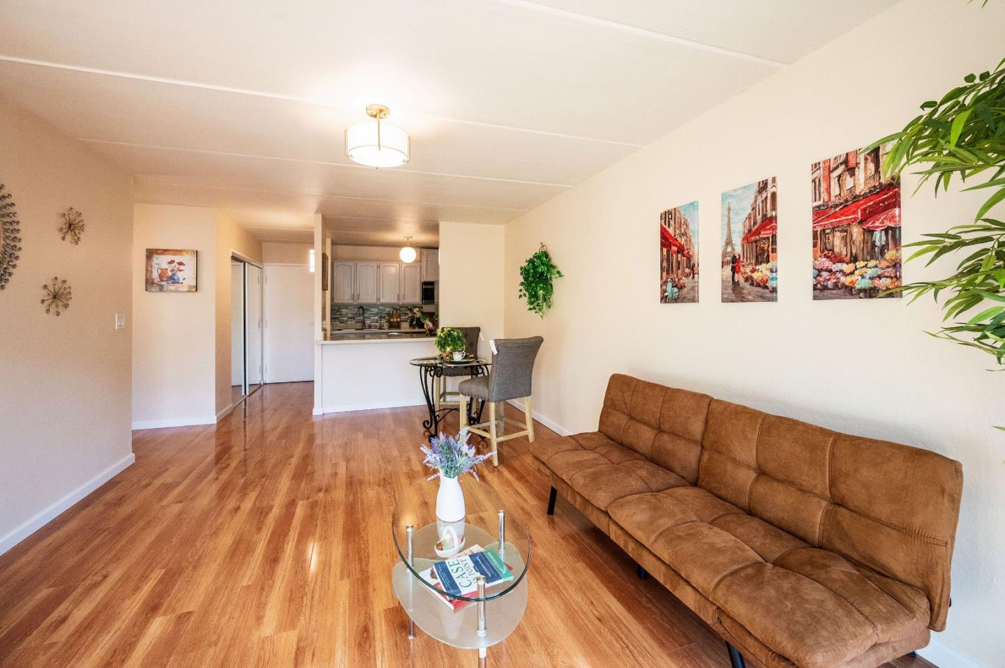 Detail Gallery Image 8 of 15 For 1700 Civic Center Dr #314,  Santa Clara,  CA 95050 - 1 Beds | 1 Baths