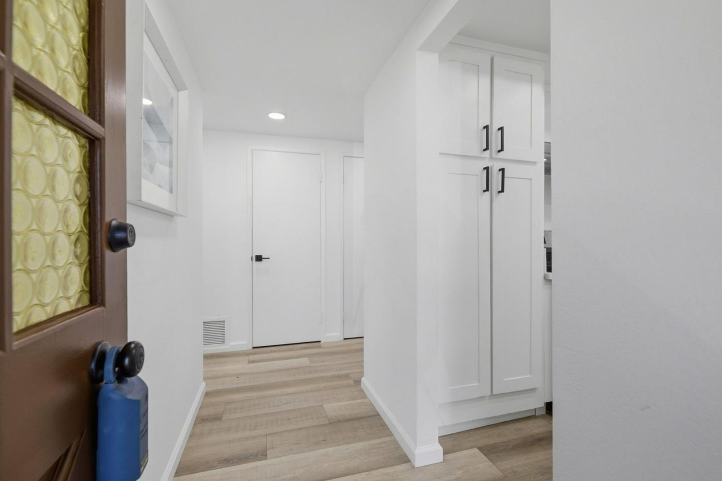 Detail Gallery Image 6 of 29 For 2202 Yosemite Dr, Milpitas,  CA 95035 - 3 Beds | 2 Baths