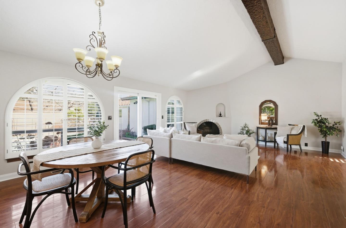 Detail Gallery Image 12 of 45 For 2167 Emory St, San Jose,  CA 95128 - 3 Beds | 2 Baths