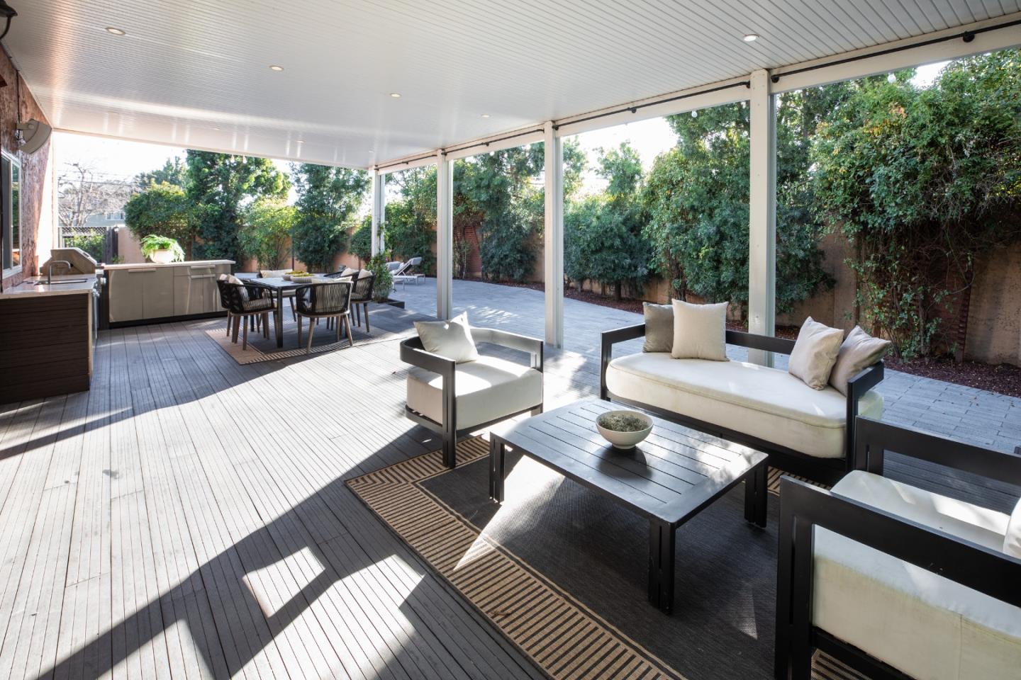 Detail Gallery Image 26 of 46 For 3594 Sunnymead Ct, San Jose,  CA 95117 - 5 Beds | 3 Baths