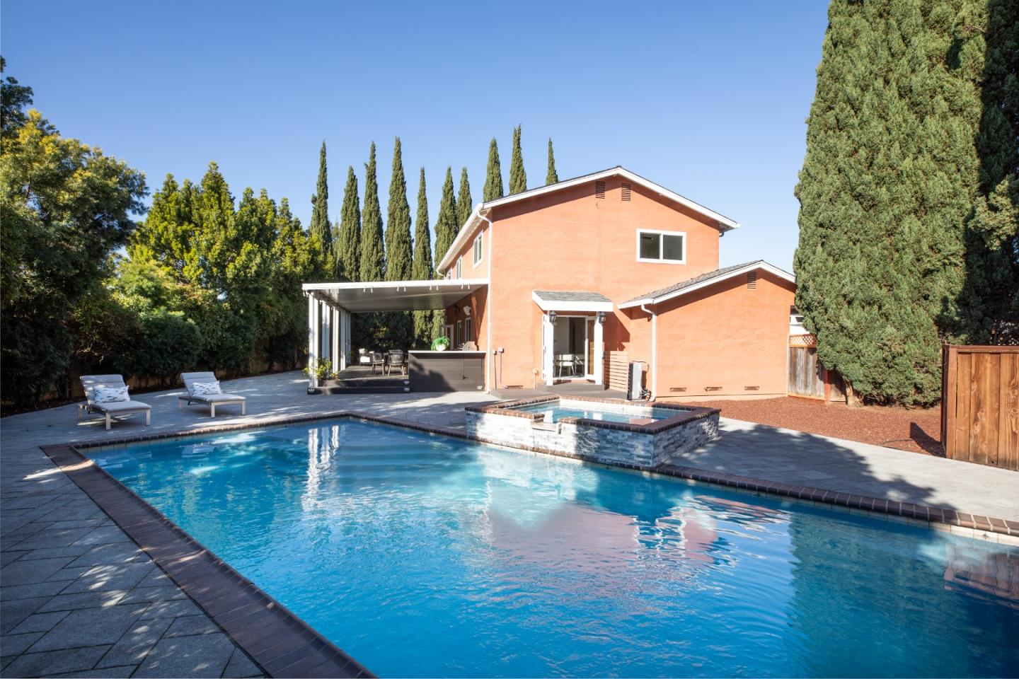 Detail Gallery Image 30 of 46 For 3594 Sunnymead Ct, San Jose,  CA 95117 - 5 Beds | 3 Baths