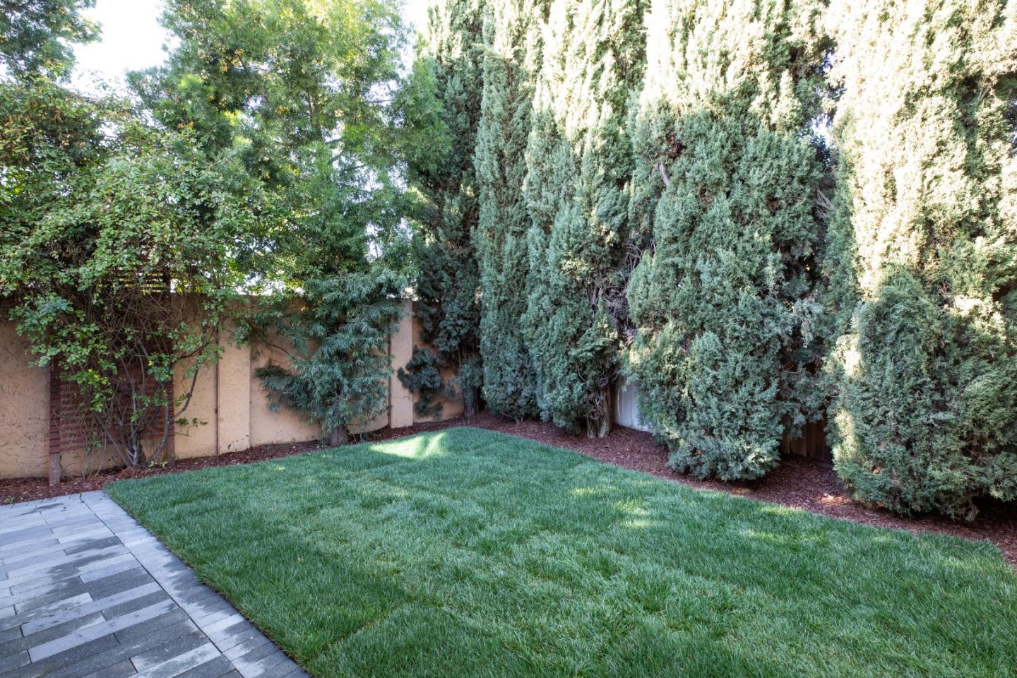 Detail Gallery Image 34 of 46 For 3594 Sunnymead Ct, San Jose,  CA 95117 - 5 Beds | 3 Baths