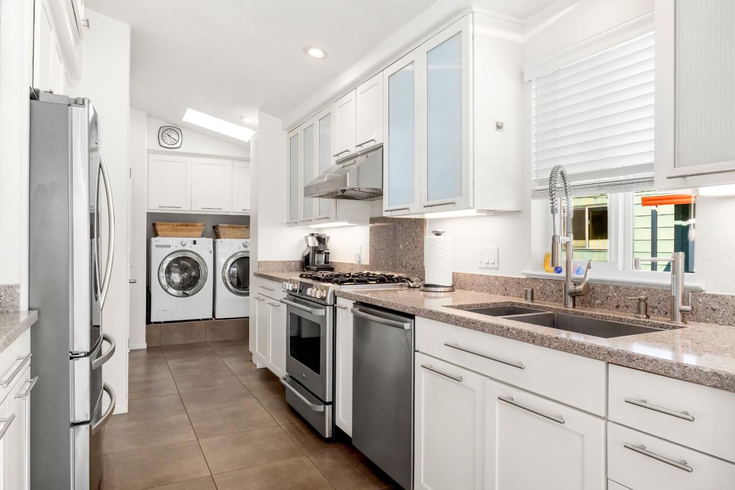 Detail Gallery Image 11 of 40 For 4160 Jade St #50,  Capitola,  CA 95010 - 2 Beds | 2 Baths