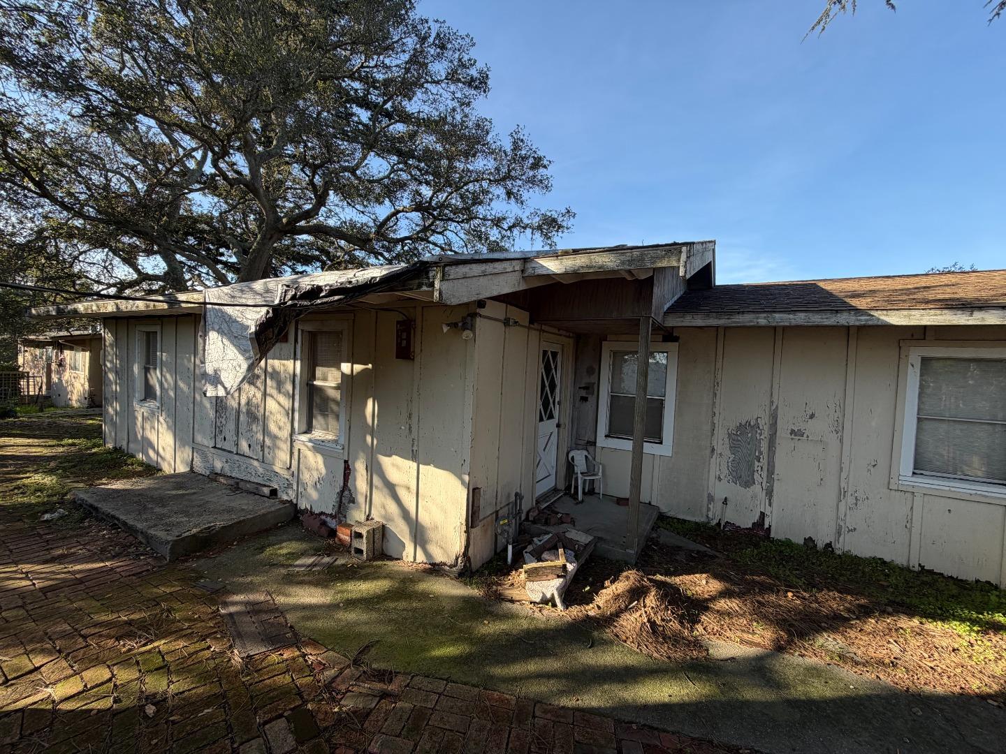 Detail Gallery Image 3 of 15 For 6070 Skyline Dr, El Sobrante,  CA 94803 - 1 Beds | 1 Baths