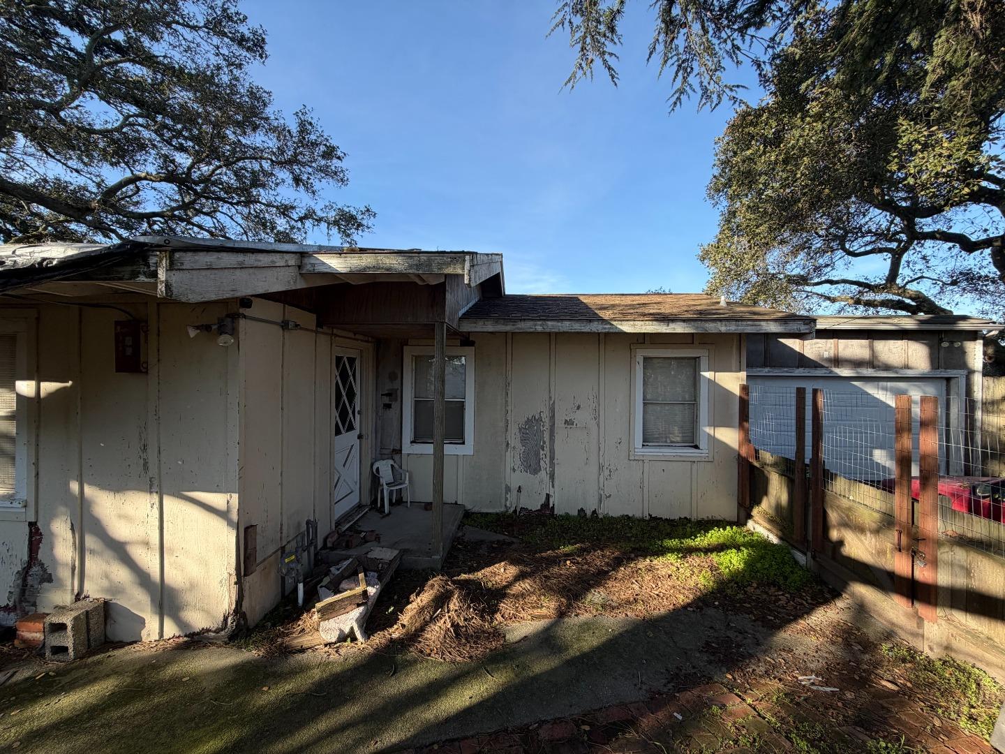 Detail Gallery Image 5 of 15 For 6070 Skyline Dr, El Sobrante,  CA 94803 - 1 Beds | 1 Baths