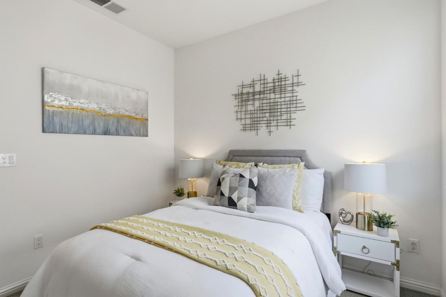 Detail Gallery Image 17 of 41 For 2580 Gimelli Way, San Jose,  CA 95133 - 3 Beds | 3 Baths