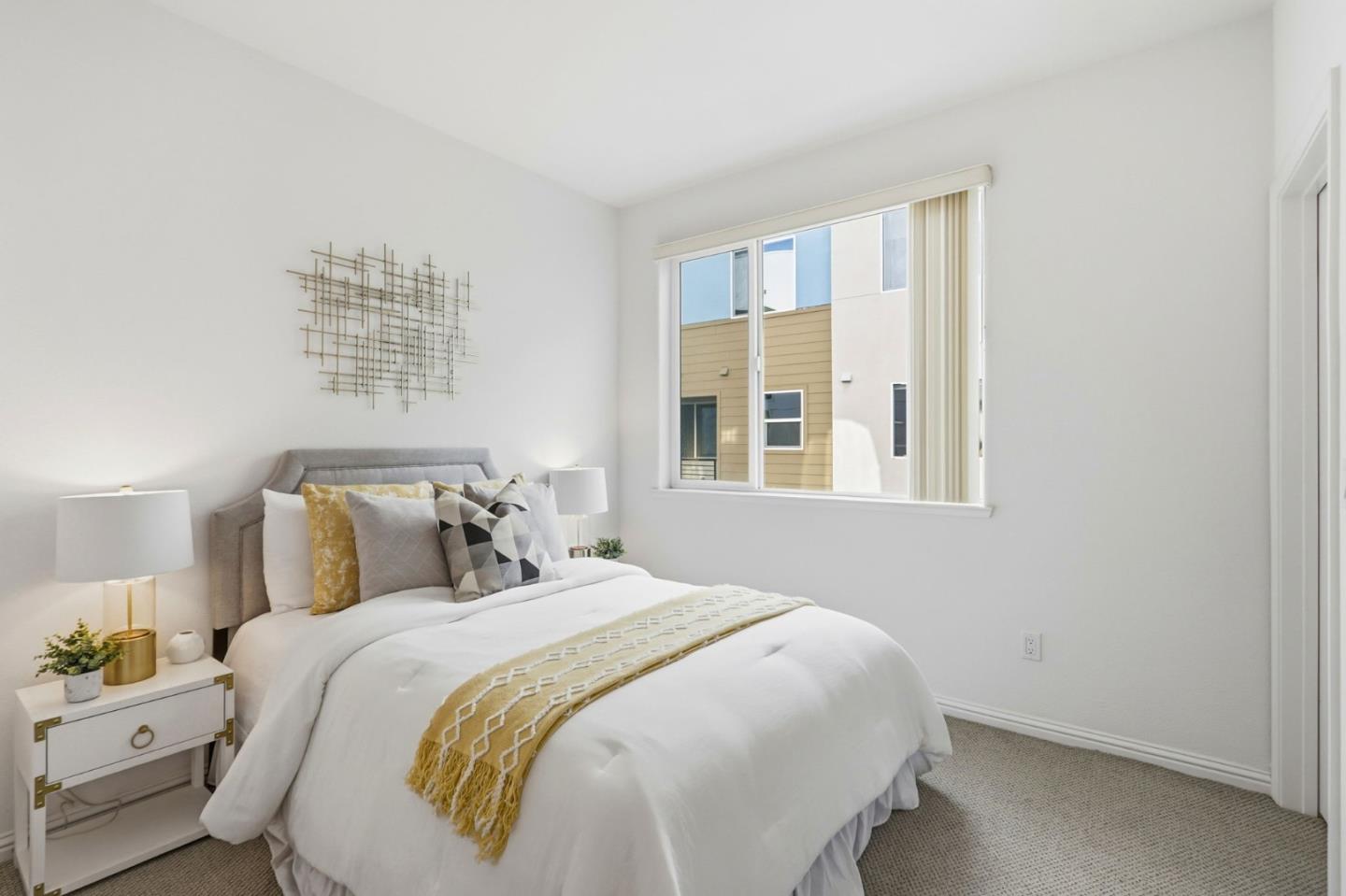 Detail Gallery Image 18 of 41 For 2580 Gimelli Way, San Jose,  CA 95133 - 3 Beds | 3 Baths