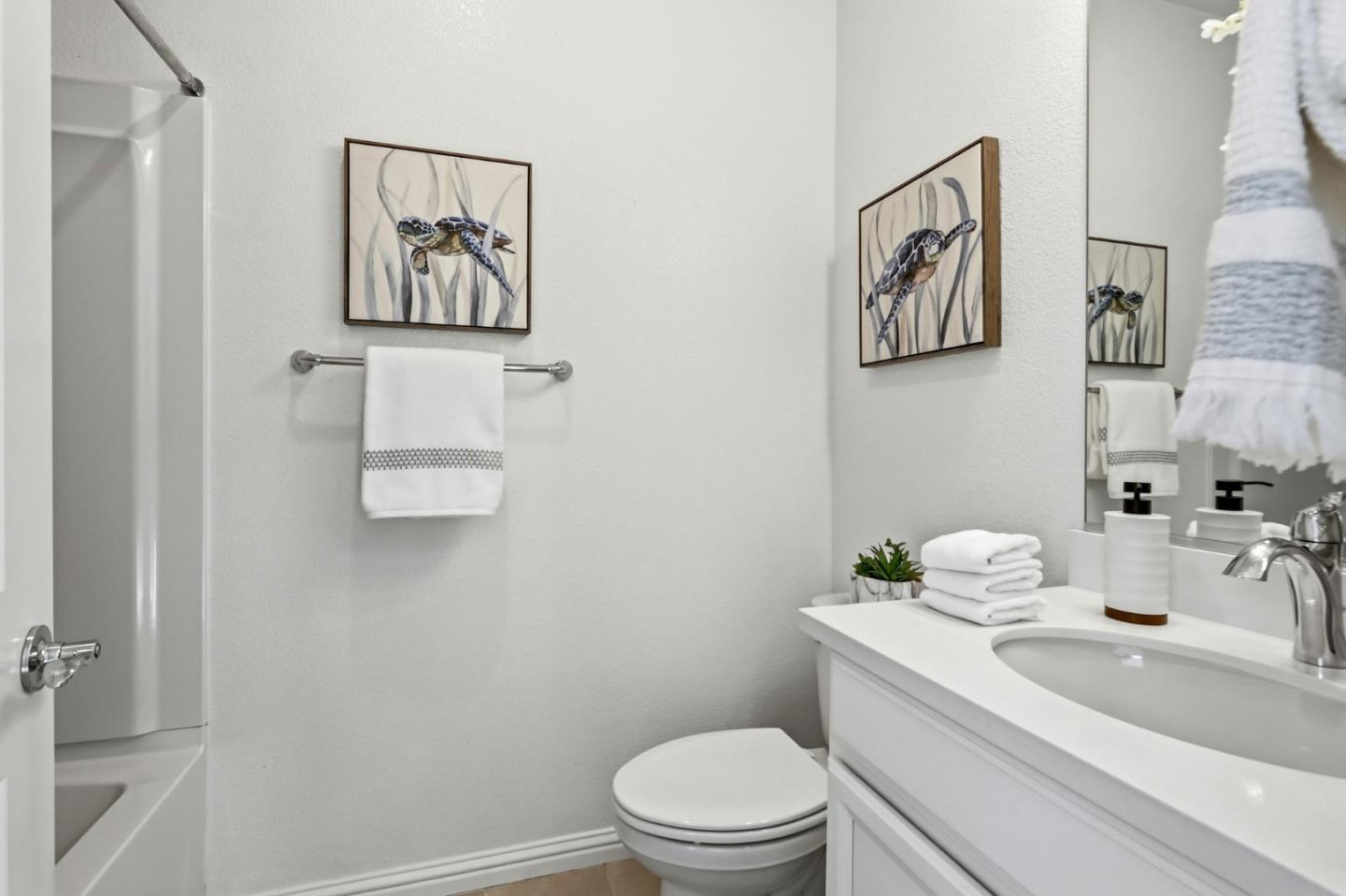 Detail Gallery Image 27 of 41 For 2580 Gimelli Way, San Jose,  CA 95133 - 3 Beds | 3 Baths