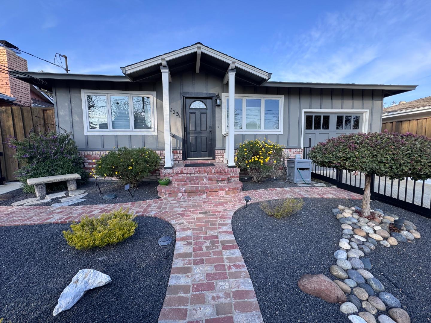 Front Image Thumbnail for ML82033221