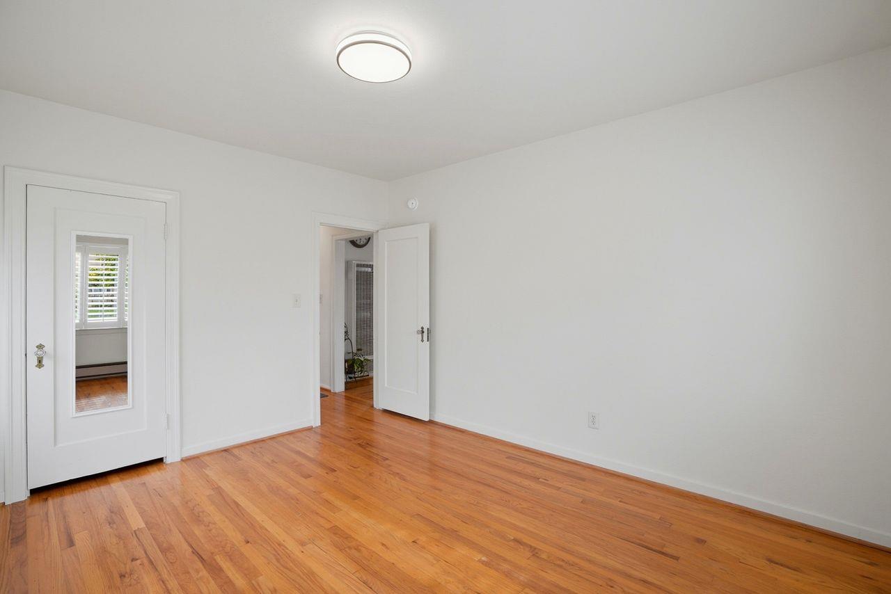 Detail Gallery Image 12 of 22 For 333 Hawthorne St, Salinas,  CA 93901 - 3 Beds | 2 Baths