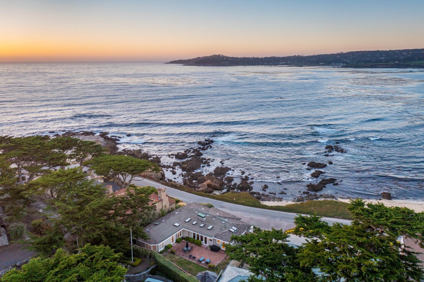 Detail Gallery Image 27 of 30 For 26177 Scenic Rd, Carmel,  CA 93923 - 3 Beds | 2 Baths