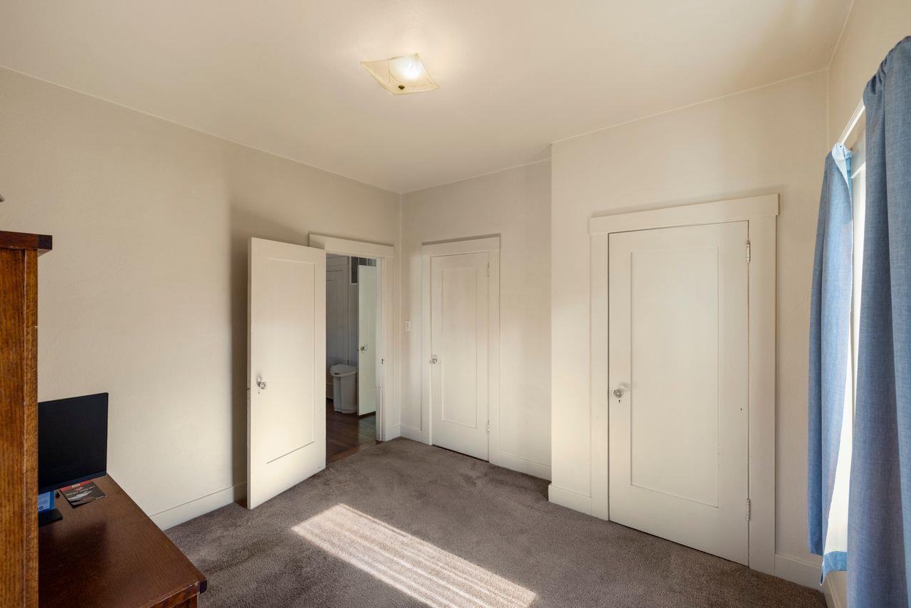 Detail Gallery Image 16 of 38 For 851 Laurel Ave, Pacific Grove,  CA 93950 - 3 Beds | 1 Baths