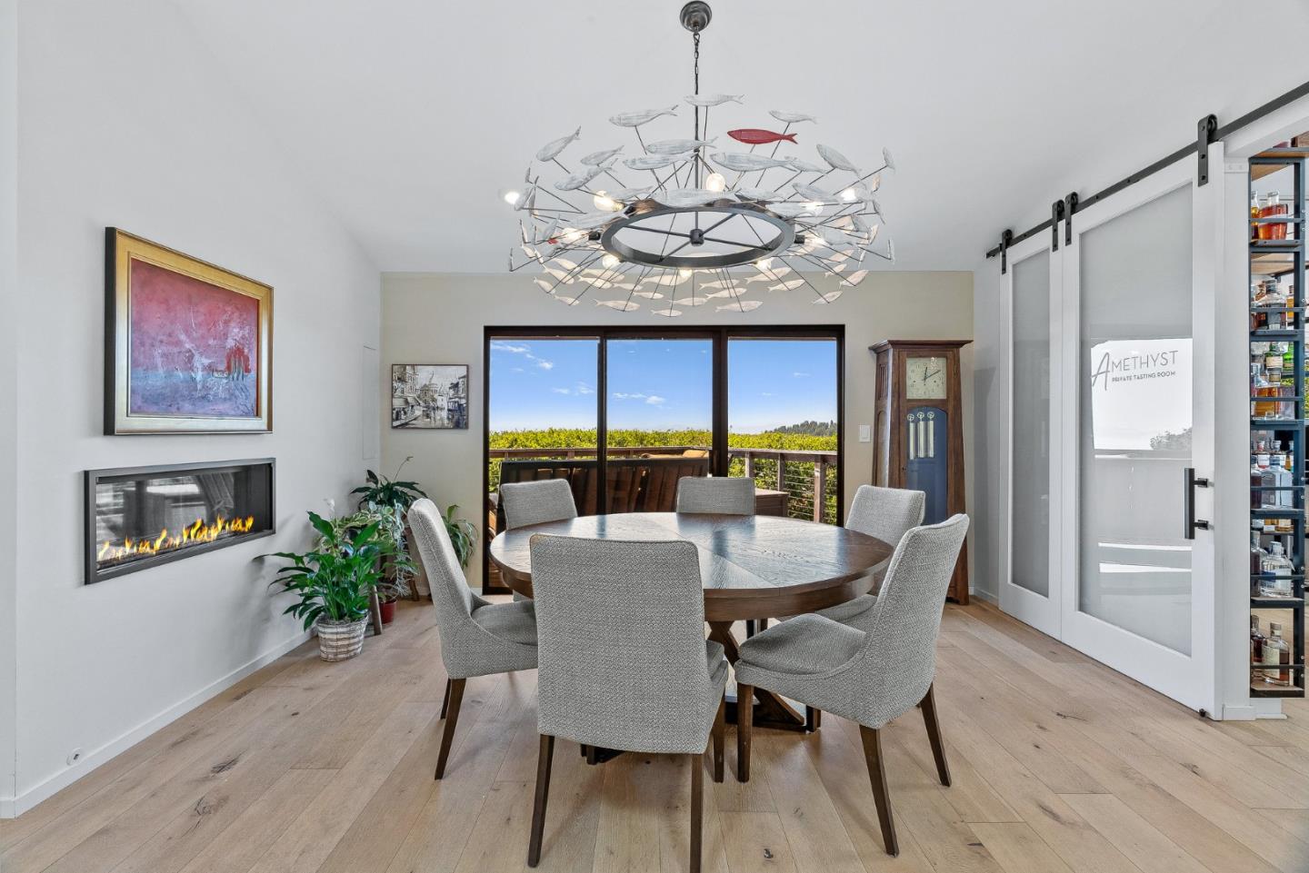 Detail Gallery Image 16 of 54 For 21 Kite Hill Rd, Santa Cruz,  CA 95060 - 3 Beds | 3/1 Baths