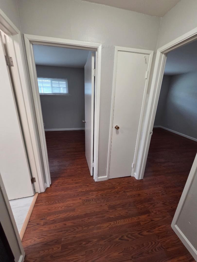 Detail Gallery Image 7 of 8 For 5745 Almaden Rd, San Jose,  CA 95118 - 2 Beds | 1 Baths