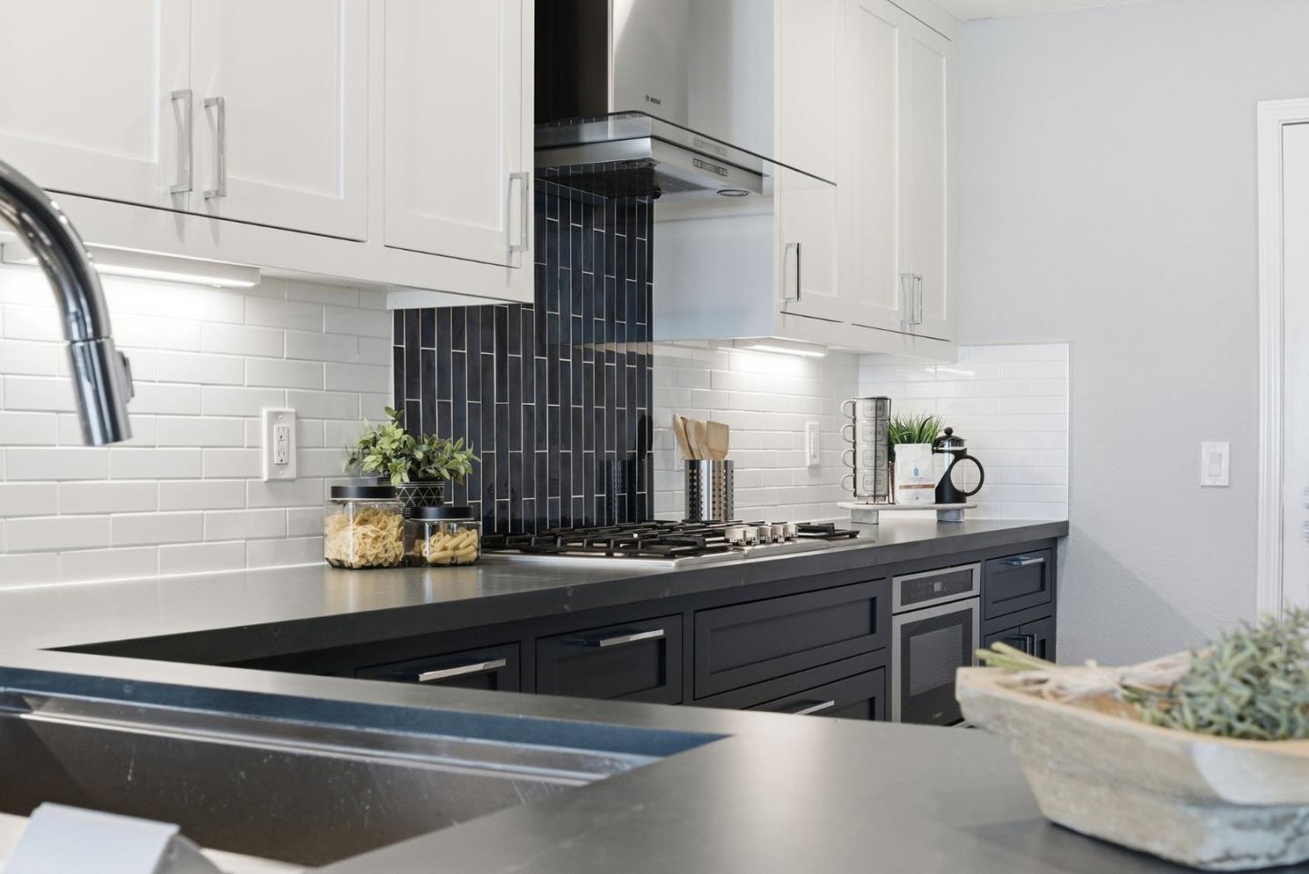 Detail Gallery Image 11 of 63 For 158 Treeview Dr, Daly City,  CA 94014 - 3 Beds | 2/1 Baths