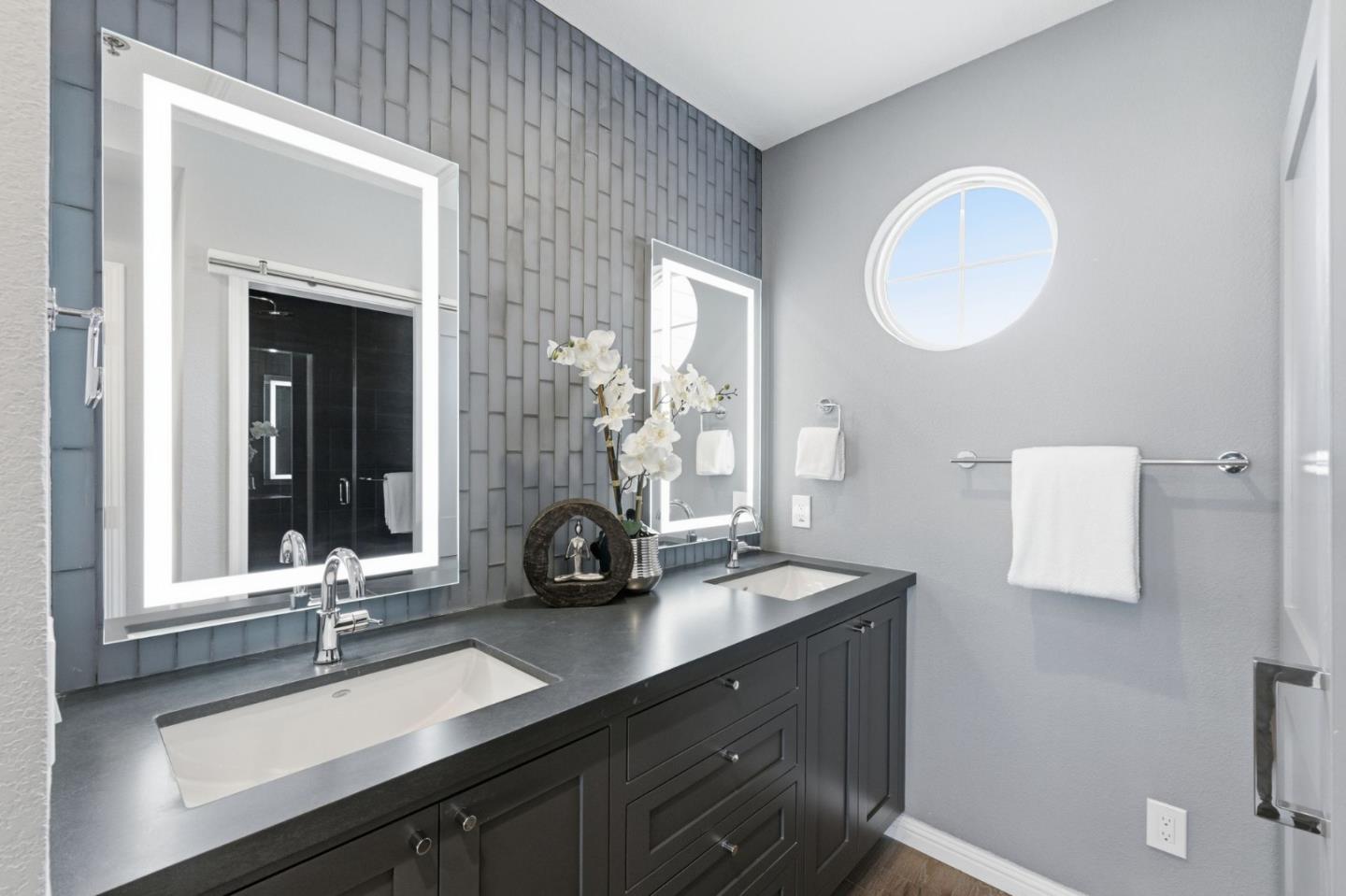 Detail Gallery Image 20 of 63 For 158 Treeview Dr, Daly City,  CA 94014 - 3 Beds | 2/1 Baths