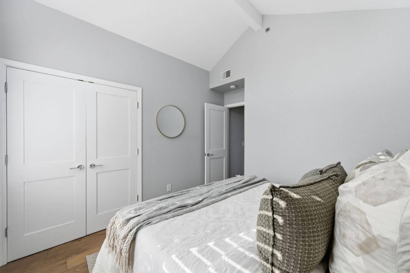 Detail Gallery Image 23 of 63 For 158 Treeview Dr, Daly City,  CA 94014 - 3 Beds | 2/1 Baths