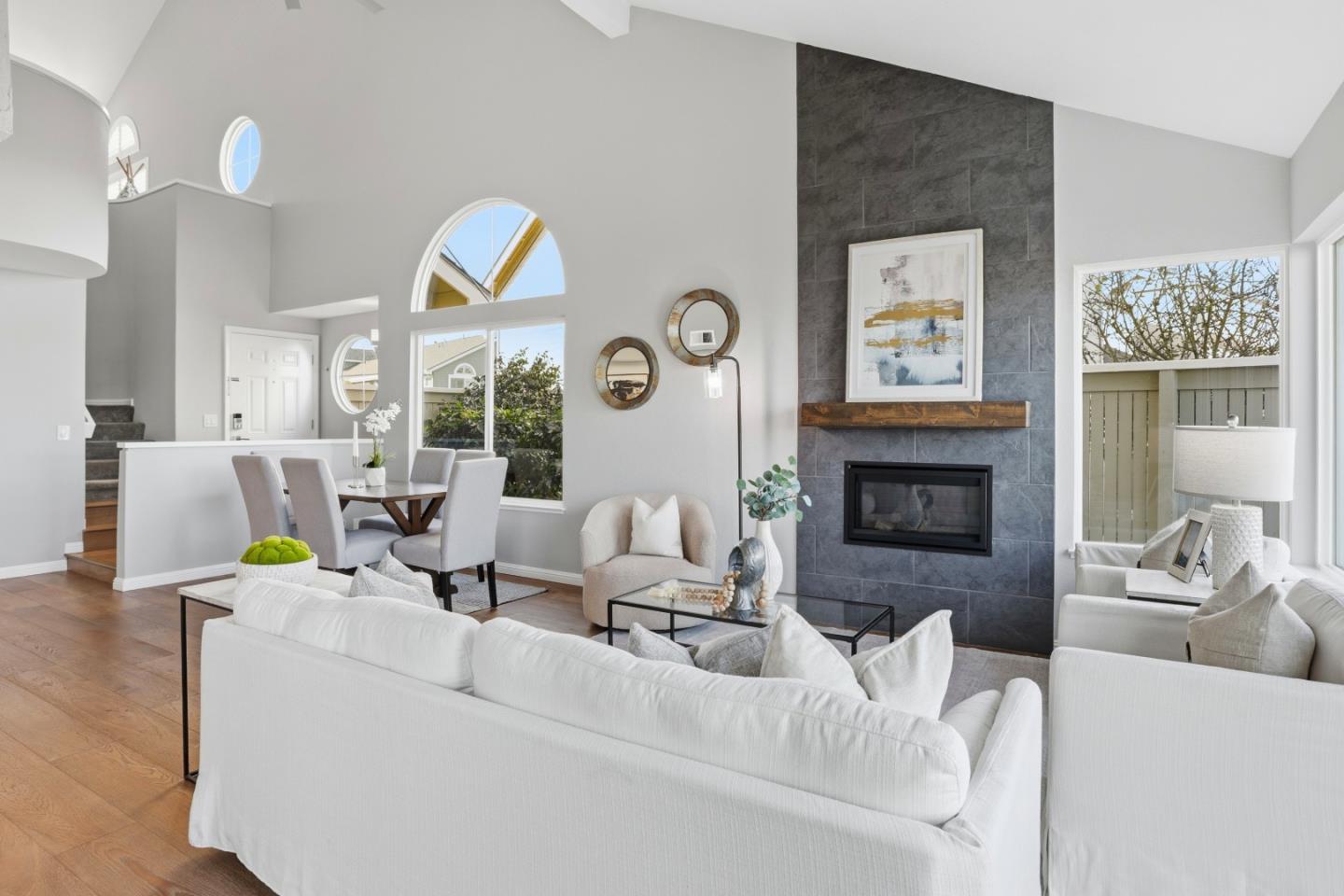 Detail Gallery Image 5 of 63 For 158 Treeview Dr, Daly City,  CA 94014 - 3 Beds | 2/1 Baths