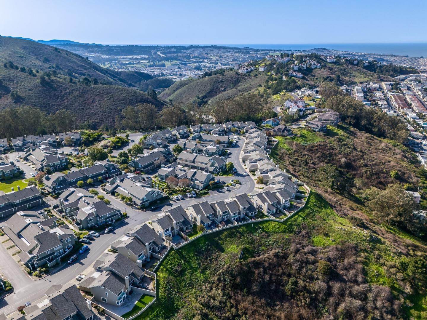 Detail Gallery Image 54 of 63 For 158 Treeview Dr, Daly City,  CA 94014 - 3 Beds | 2/1 Baths