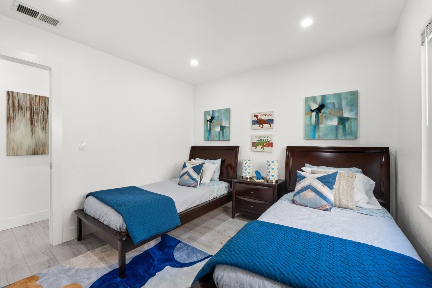 Detail Gallery Image 14 of 43 For 24675 Joanne St, Hayward,  CA 94544 - 4 Beds | 3 Baths