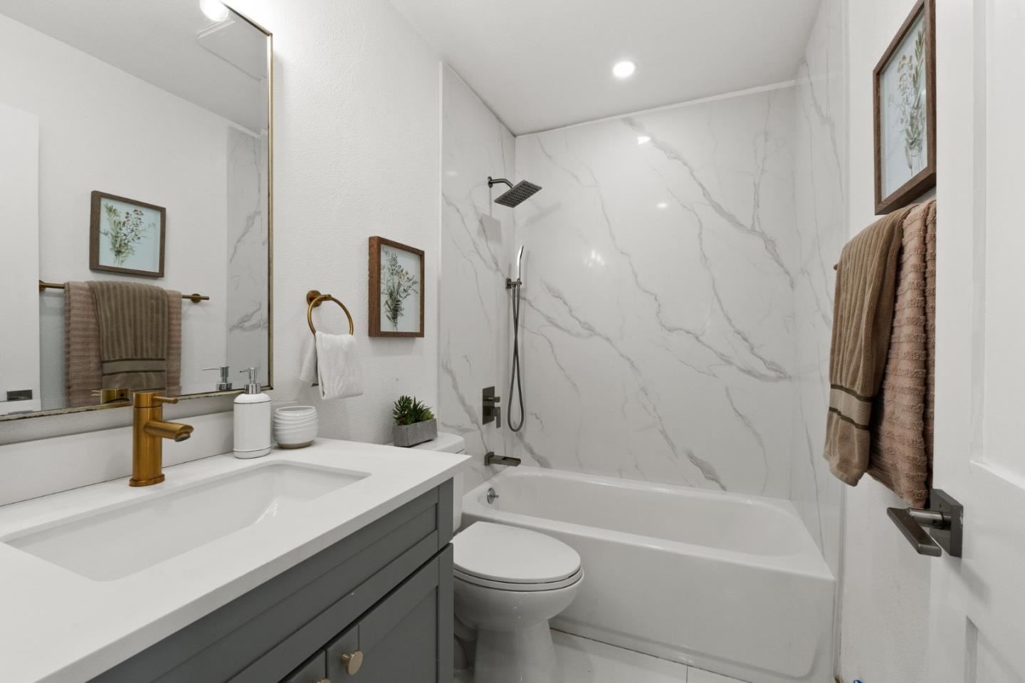 Detail Gallery Image 18 of 43 For 24675 Joanne St, Hayward,  CA 94544 - 4 Beds | 3 Baths