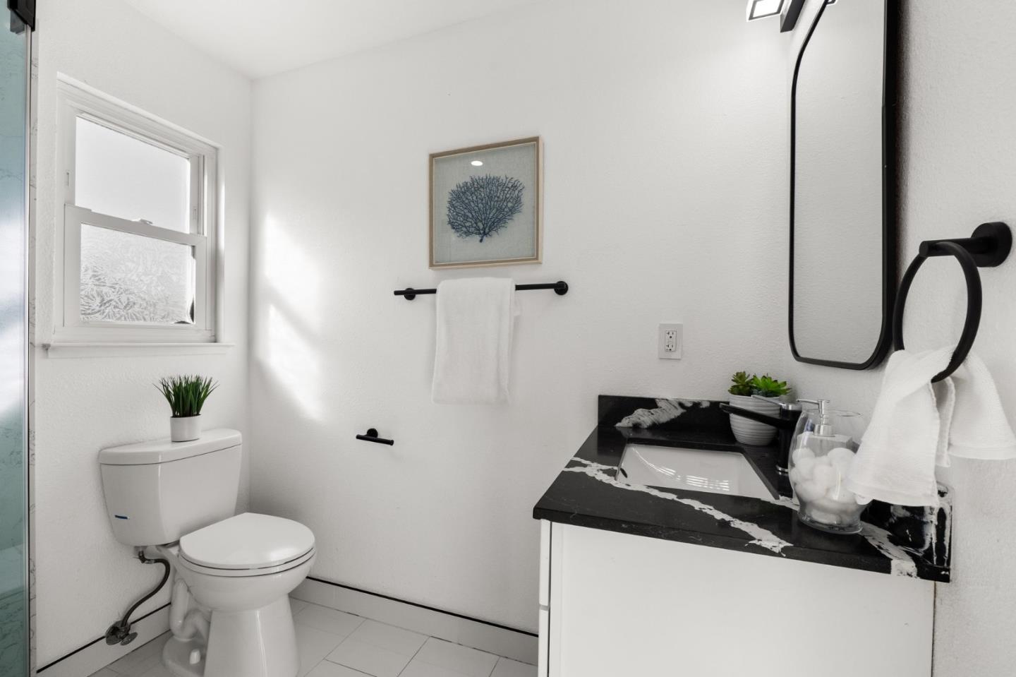 Detail Gallery Image 28 of 43 For 24675 Joanne St, Hayward,  CA 94544 - 4 Beds | 3 Baths