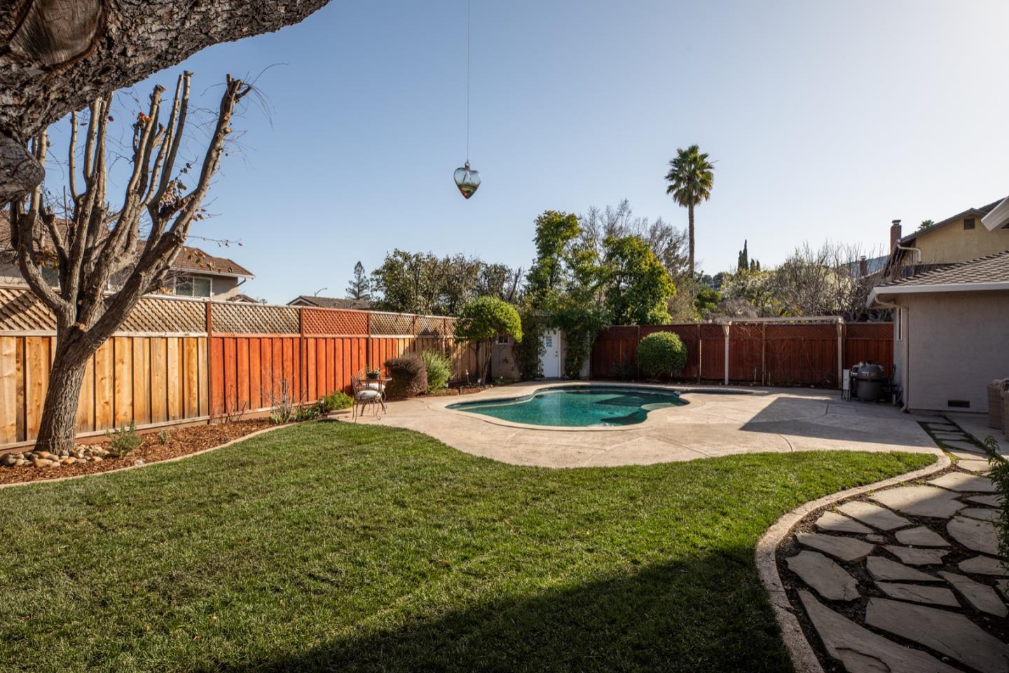 Detail Gallery Image 33 of 57 For 6812 Lazy River Way, San Jose,  CA 95120 - 4 Beds | 2/1 Baths