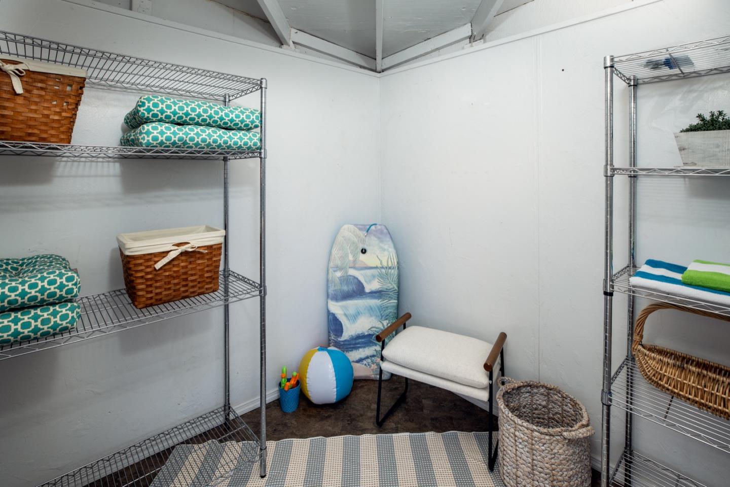 Detail Gallery Image 44 of 57 For 6812 Lazy River Way, San Jose,  CA 95120 - 4 Beds | 2/1 Baths