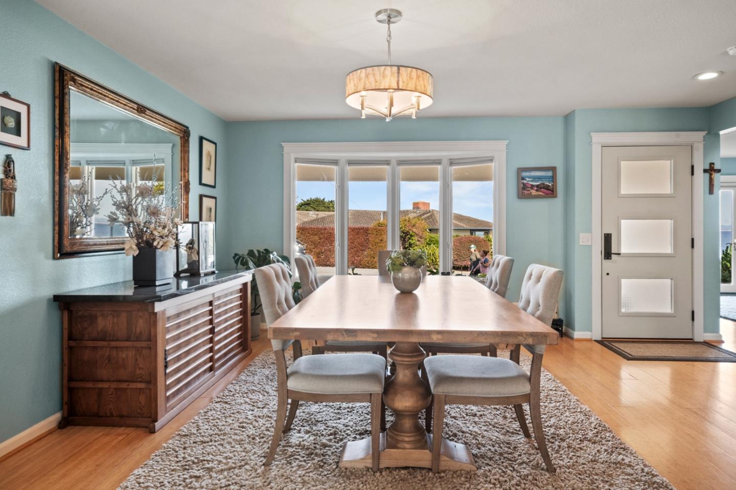 Detail Gallery Image 11 of 44 For 835 Seapalm Ave, Pacific Grove,  CA 93950 - 3 Beds | 3 Baths