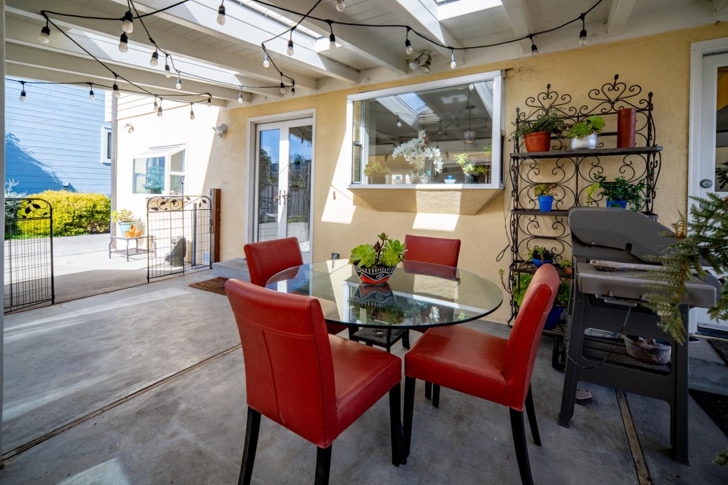 Detail Gallery Image 37 of 44 For 835 Seapalm Ave, Pacific Grove,  CA 93950 - 3 Beds | 3 Baths