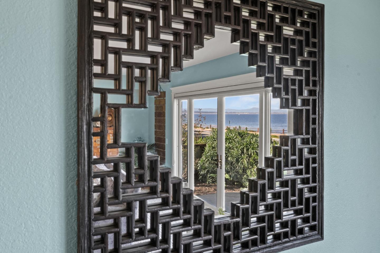 Detail Gallery Image 6 of 44 For 835 Seapalm Ave, Pacific Grove,  CA 93950 - 3 Beds | 3 Baths